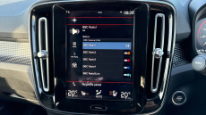 Volvo Xc40 2.0 B4P R DESIGN 5dr Auto Petrol Estate